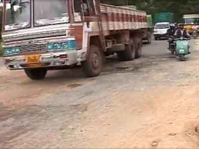 Bangalore helpless as Silicon City turns into Pothole City