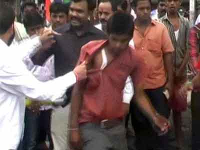 Mumbai potholes: Municipal corporator assaulted, allegedly by MNS workers