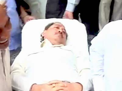 इशरत केस : आरोपी पीपी पांडे को जमानत इशरत केस : आरोपी पीपी पांडे को जमानत