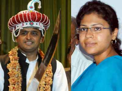 दुर्गा शक्ति नागपाल के मामले में घिरी यूपी सरकार दुर्गा शक्ति नागपाल के मामले में घिरी यूपी सरकार