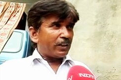 Mosque wall demolished by land mafia to frame Durga: Waqf member Mosque wall demolished by land mafia to frame Durga: Waqf member