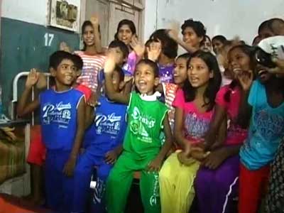 Video : Bihar mid-day meal tragedy: 22 survivors return home after 3 weeks in hospital