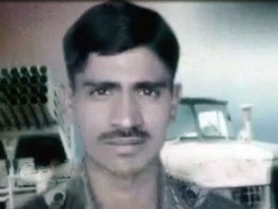 शहीद जवानों के घरों में मातम का माहौल