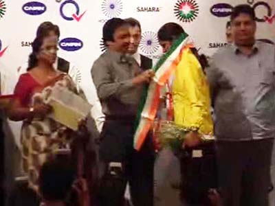 Junior women's hockey players to get one lakh each