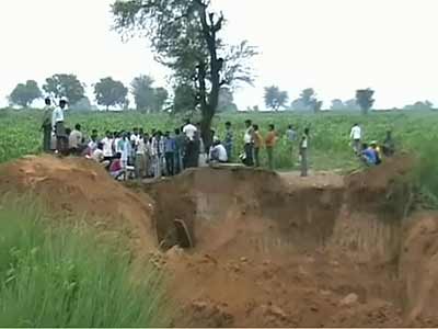 राजस्थान : बोरवेल में गिरे बच्चे की मौत