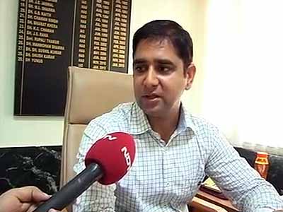 हिमाचल प्रदेश में एसडीएम को कुचलने की कोशिश