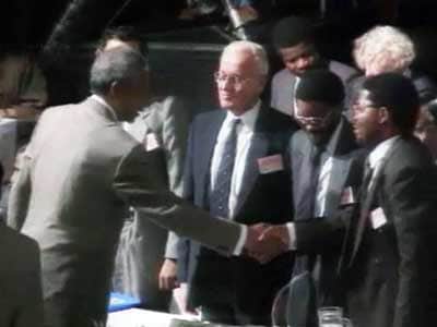 Video : The World This Week: South Africa passes historic referendum ending apartheid (Aired: March 1992)