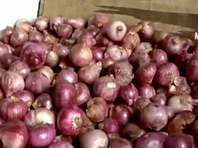 Video : Onion prices hit the roof in Mumbai