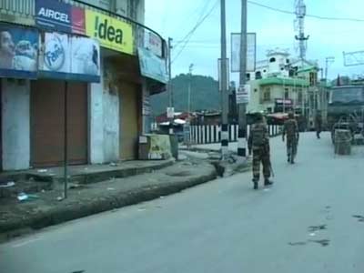 Kishtwar clashes: Arun Jaitley stopped in Jammu; Omar appeals for calm Kishtwar clashes: Arun Jaitley stopped in Jammu; Omar appeals for calm