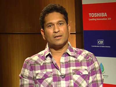 Video : Sachin Tendulkar joins Toshiba's 'save the planet campaign'
