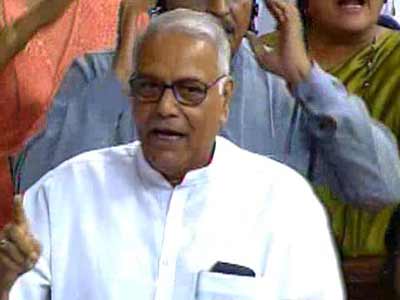 Hundreds of crores without B-school training: BJP targets Robert Vadra Hundreds of crores without B-school training: BJP targets Robert Vadra