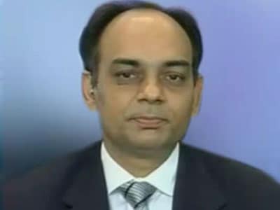 Video : NSEL is 'buying time' for payouts: Motilal Oswal