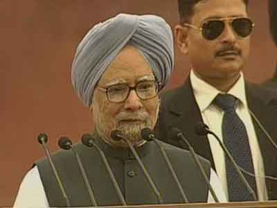 Video : Ties with Pak can't improve if acts of terror continue: PM in I-Day speech