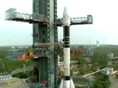 Video : India's 200-crore space mission delayed after "leak" in rocket