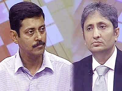 प्राइम टाइम : रुपये की ऐसी दुर्गति क्यों?