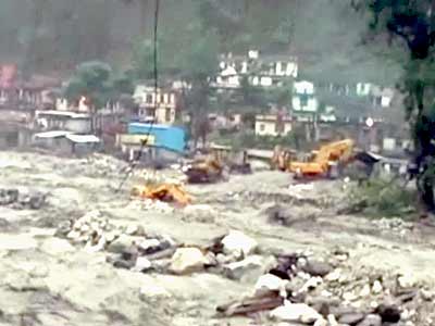 गंगा ने बार-बार दोहराया है बर्बादी का इतिहास