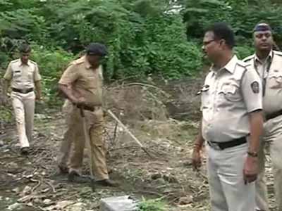 Mumbai photojournalist gang-raped: one arrested, four accused identified, say police