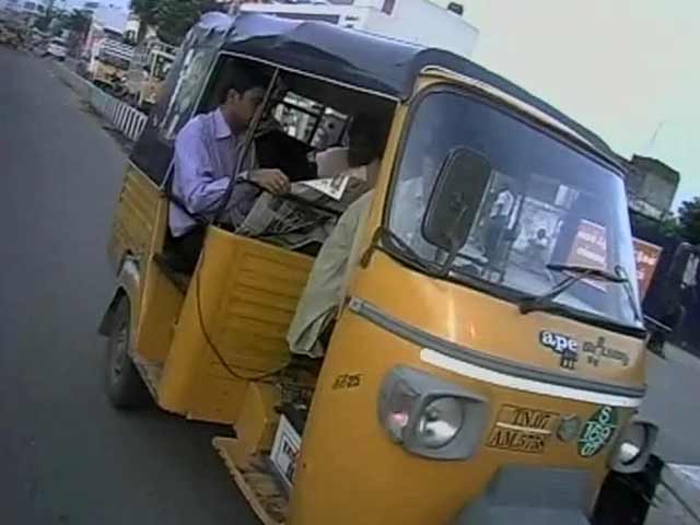 Wi-Fi, tablet, TV, a mini library - this 'Chennai Express' has it all