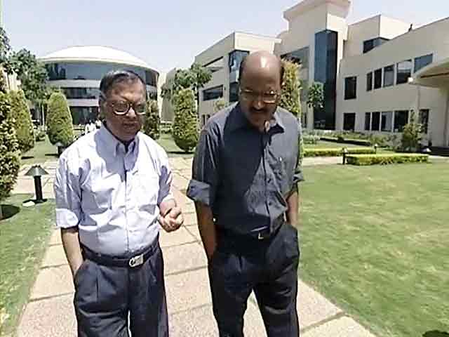 Video : Walk The Talk with Narayana Murthy (Aired: 2003)