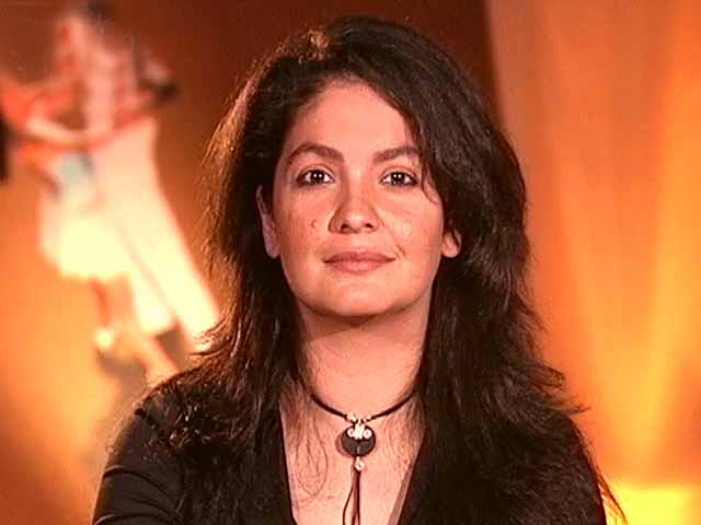 Thank You Daddy, says Pooja Bhatt (Aired: February 2006)