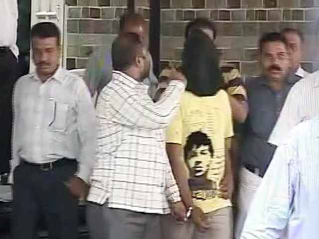 Videos : मुंबई गैंगरेप का पांचवां आरोपी दिल्ली से गिरफ्तार