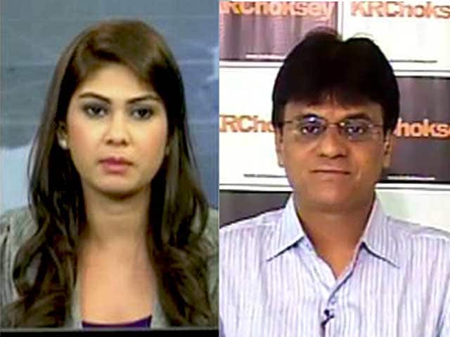 Video : Rupee can hit 70 levels without much effort: Deven Choksey