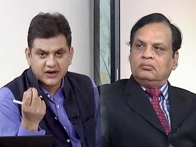 रुपये के गिरने का असर आम आदमी पर? रुपये के गिरने का असर आम आदमी पर?