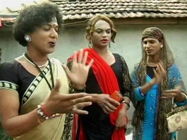 Video : Transgenders Bring Government and Villages Together to Build Toilets