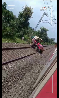 इस लोको पायलट को सलाम, बड़ा हादसा ऐसे टाला, देखिए जरा