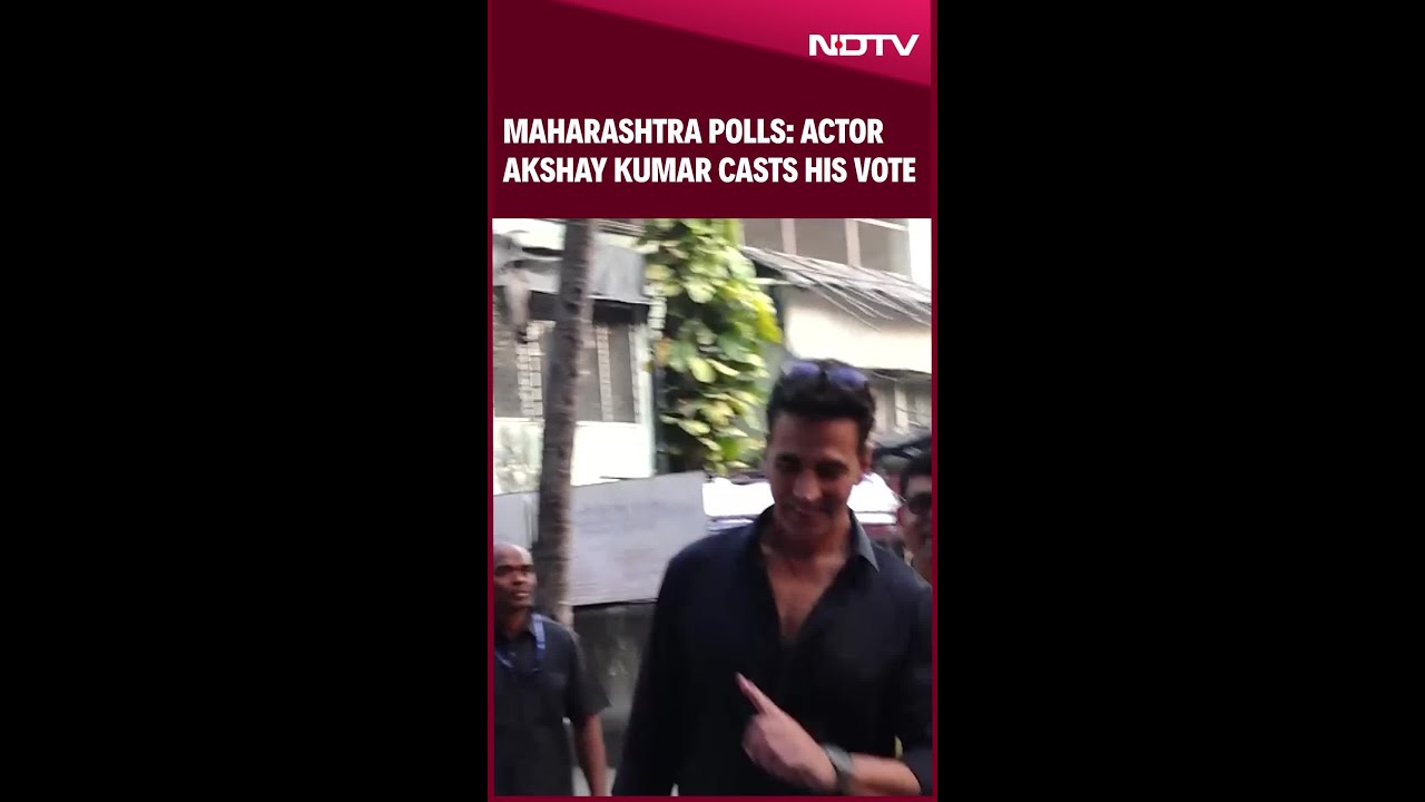 Maharashtra Polls: Actor Akshay Kumar Casts His Vote