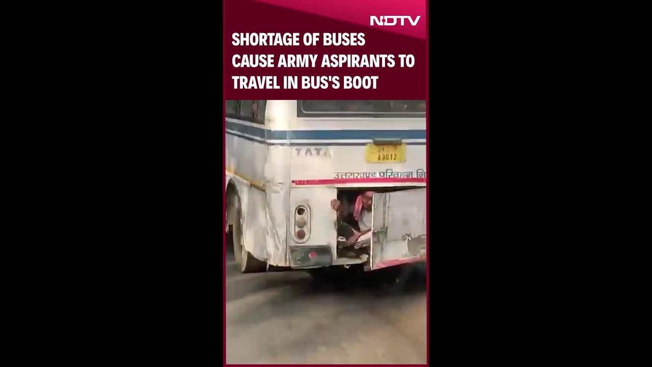 Uttarakhand News | Dozens Of Youth, One Bus Luggage Space: Race For Army Recruitment Uttarakhand News | Dozens Of Youth, One Bus Luggage Space: Race For Army Recruitment