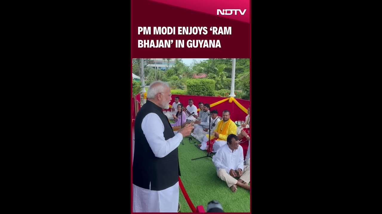 PM Modi Participates In 'Ram Bhajhan' Event In Guyana