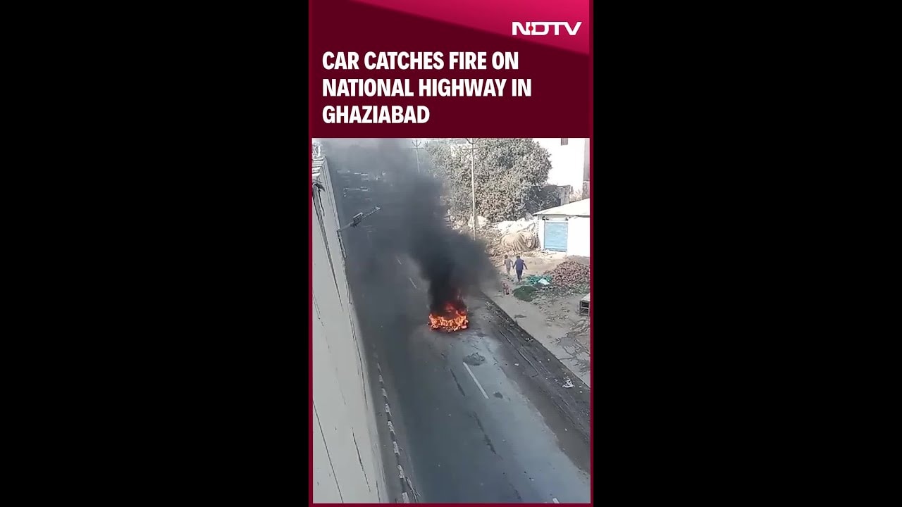 Car Catches Fire on National Highway in Ghaziabad, Driver Escapes Unhurt