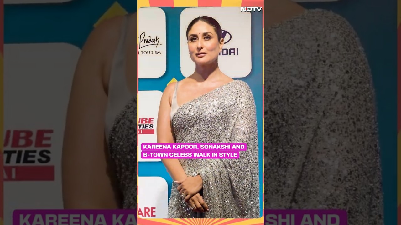 Kareena Kapoor, Sonakshi And B-Town Celebs Walk In Style At OTT Awards