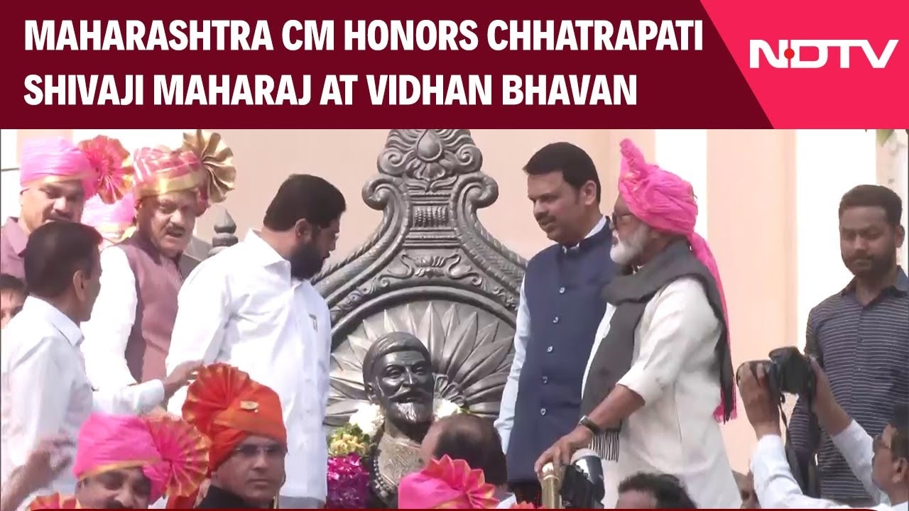 Maharashtra CM Fadnavis, Deputy CMs Honor Shivaji Maharaj At Vidhan Bhavan