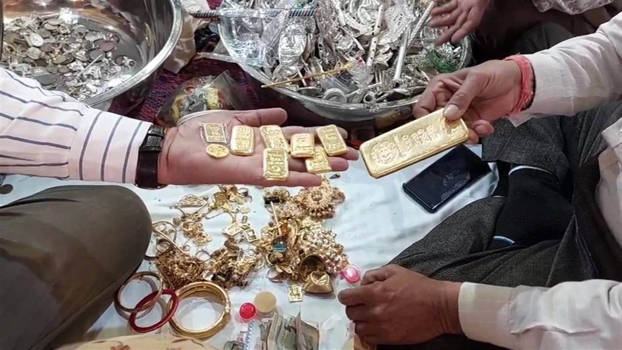 1 Kg Gold Biscuit, Rs 23 Crore Cash: Rajasthan Temple Gets Record Donations
