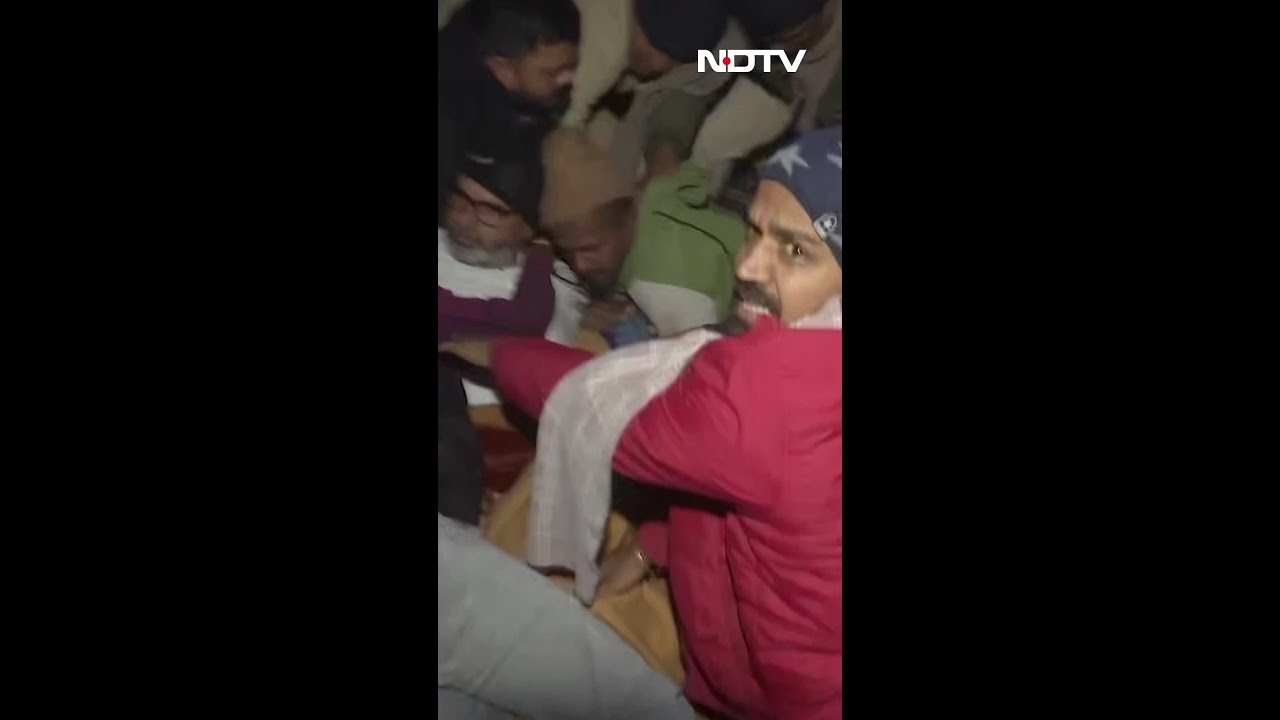 Prashant Kishor, On Strike Backing Protesting Students, Arrested In Patna