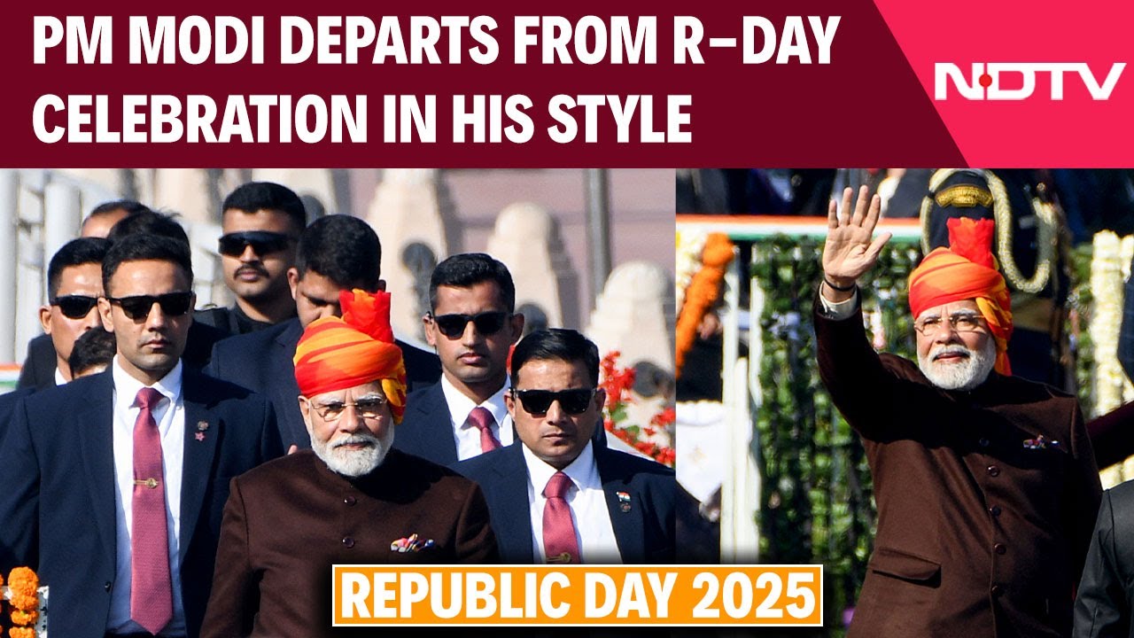 PM Modi Waves At Crowd While Departing From Republic Day Celebrations