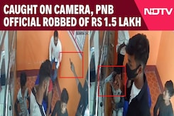 Caught On Camera, Punjab National Bank Official Robbed Of Rs 1.5 Lakh Caught On Camera, Punjab National Bank Official Robbed Of Rs 1.5 Lakh