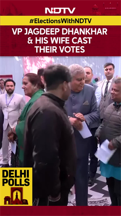 Delhi Elections 2025 | Vice President Dhankhar And His Wife Cast Their Votes