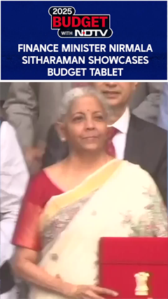 Nirmala Sitharaman Budget 2025 | Finance Minister Nirmala Sitharaman Showcases Budget Tablet