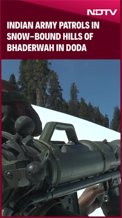 J&K: Indian Army Patrols In Snow-Bound Hills Of Bhaderwah In Doda