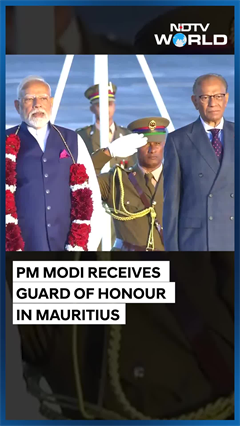 Prime Minister Narendra Modi Receives Guard of Honour in Mauritius