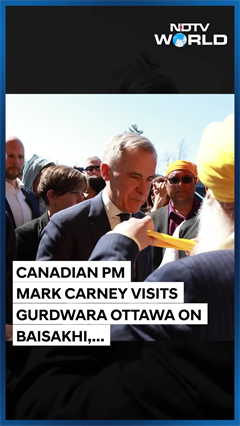 Canadian PM Carney Visits Gurdwara On Baisakhi, Performs Seva With His Wife Canadian PM Carney Visits Gurdwara On Baisakhi, Performs Seva With His Wife