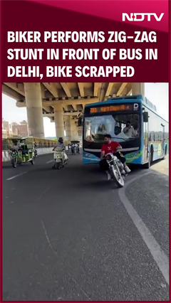 Delhi News: Biker Performs Zig-Zag Stunt In Front Of Bus In Delhi, Bike Scrapped