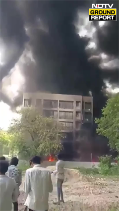 Ahmedabad Plane Crash | NDTV Ground Report: Efforts To Save Those Trapped Under Debris