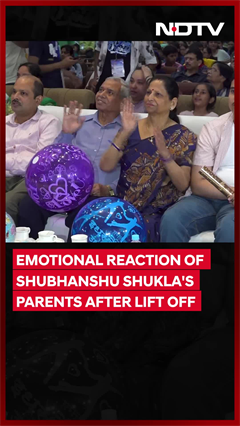 Emotional reaction of Shubhanshu Shukla's parents after lift off