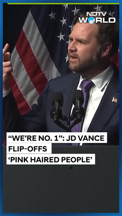 JD Vance Flips Off ‘Pink-Haired’ Protesters, Defends Trump’s Iran Strike at Ohio Event
