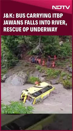 ITBP Bus Carrying Jawans Falls Into Sindh River In J&K's Ganderbal ITBP Bus Carrying Jawans Falls Into Sindh River In J&K's Ganderbal
