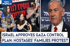 Israel's Security Cabinet Approves Gaza Control Plan, Hostages' Families Chain Themselves In Protest Israel's Security Cabinet Approves Gaza Control Plan, Hostages' Families Chain Themselves In Protest